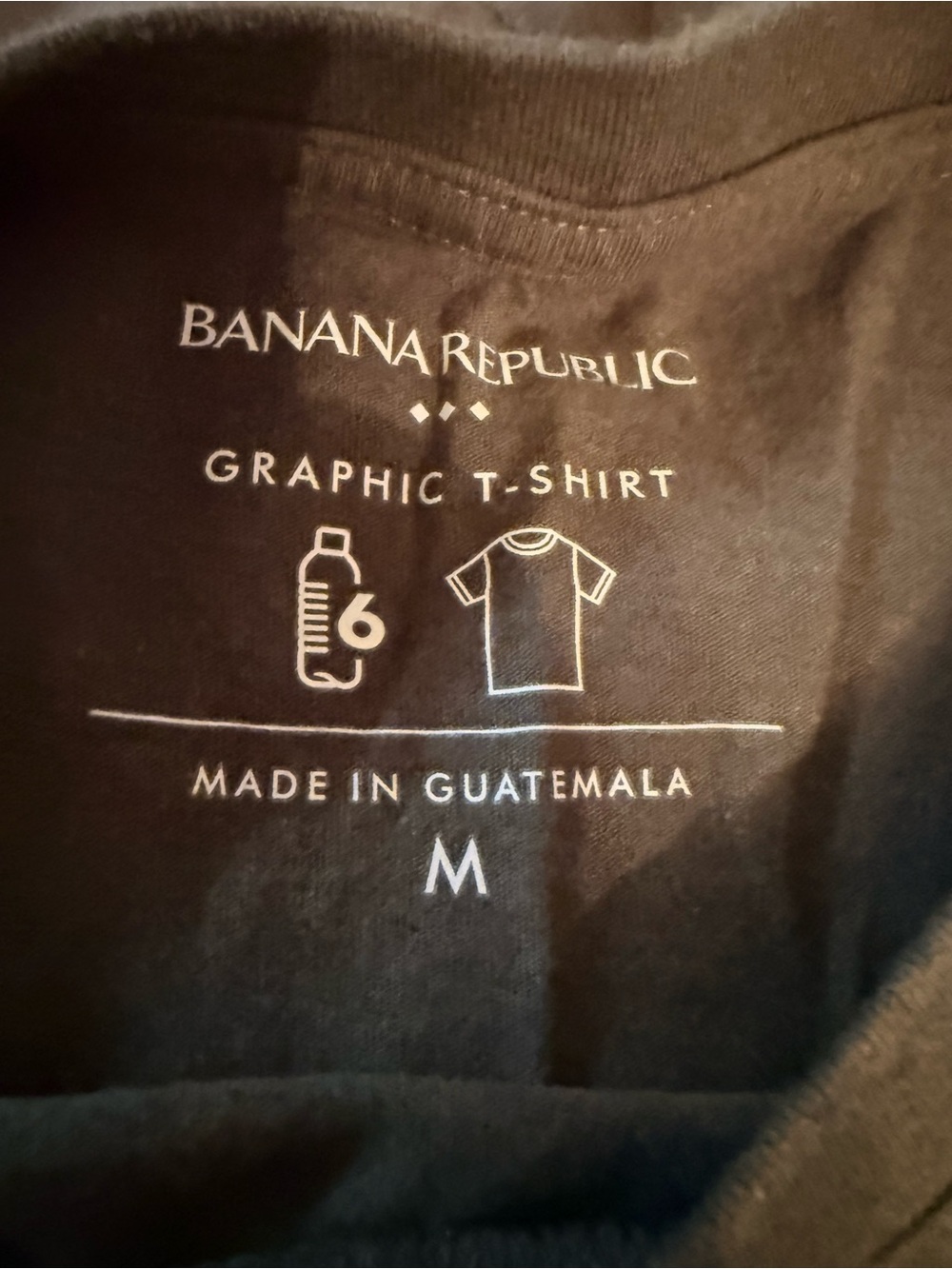 Banana Republic Men's Charcoal Gray Tee with Triptych Elephant Print - Picture 3 of 4